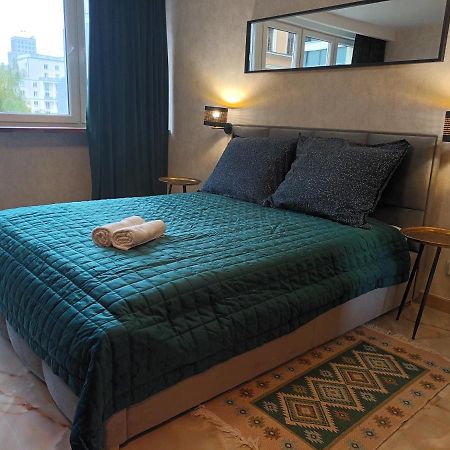 Green Apartament W Centrum 바르샤바 외부 사진